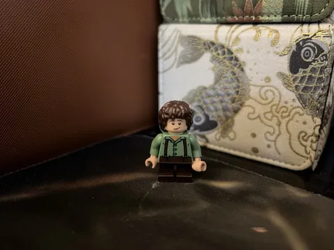 Lego Frodo Baggins 30210 9469 Sand Green Shirt The Lord of the Rings Minifigure