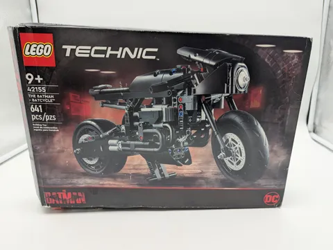 LEGO TECHNIC THE BATMAN – BATCYCLE Set (42155)