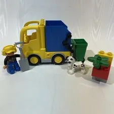 LEGO DUPLO 10519 Garbage Recycle Truck - 11 pieces Missing Light on top of Truck