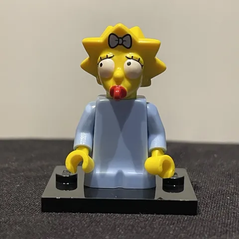 LEGO Minifigures The Simpsons Series Maggie Simpson Baby Minifigure