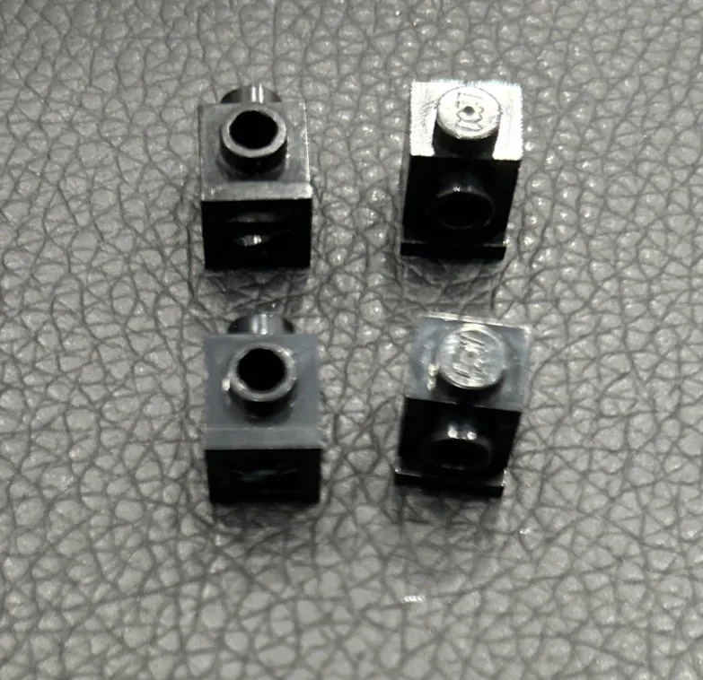 LEGO 1x1 Brick 1 Side Stud & Lip Headlight Black Lot 4 Part # 4070