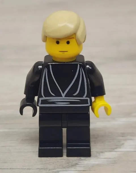 Lego Star Wars sw0068 Luke Skywalker with Black Right Hand Minifigure From 7201