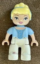 LEGO - Duplo - Disney’s Cinderella - 2  7/8 in
