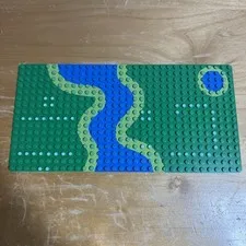 LEGO 3857pb02 Baseplate 16 x 32 Set 6071 Forestmen’s Crossing Great Condition