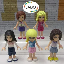 ( O 15 / 8 ) Lego Friends 5 figures minifigures
