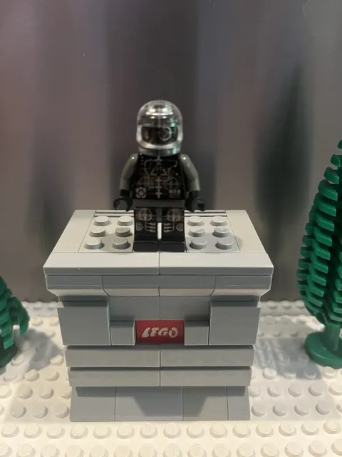 LEGO Minifigure sp032 Insectoids Droid Gigabit Space 6905 Nice!