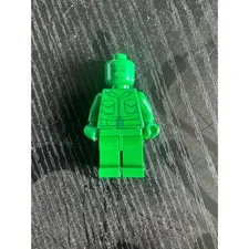 LEGO TOY STORY ARMY MAN Minifigure Rifle Backpack Stand Green Toy Soldier
