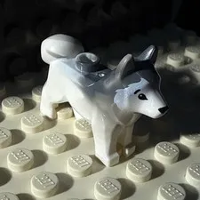 Lego New White Dog Husky with Black Eyes Black Nose Piece
