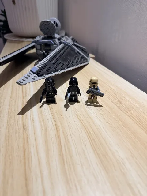 LEGO Star Wars: TIE Striker (75154)