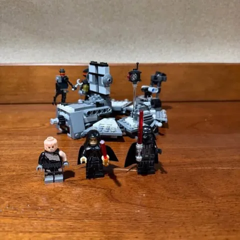 LEGO Star Wars 75183 Darth Vader Transformation Mostly Complete Minifigures
