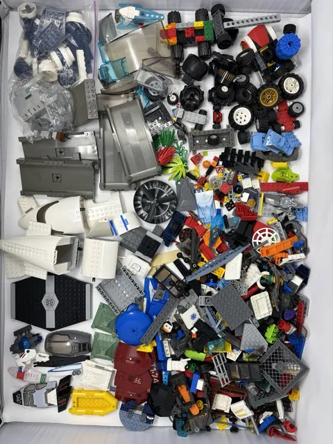 LEGO Lot 4.9 lbs Specialty Pieces, Vehicles, Plants, Terrain, Castle, Batman
