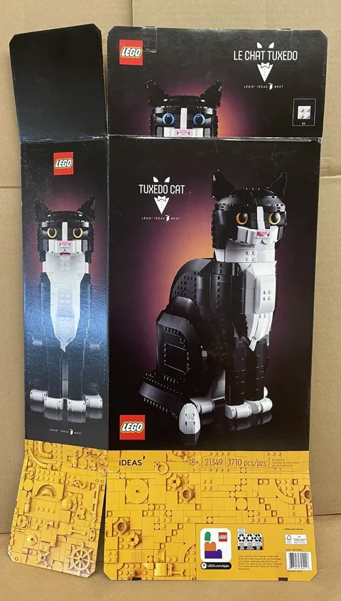 LEGO Ideas 21349 Tuxedo Cat Cardboard Box Only