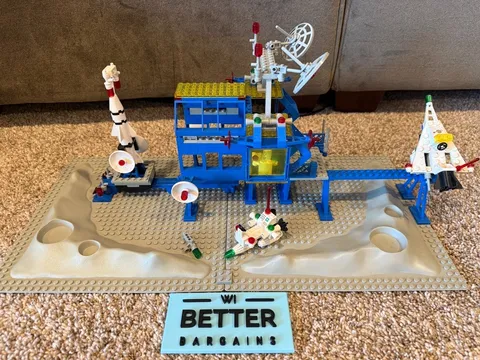 Lego Classic Space: 6971 Inter-Galactic Command Base