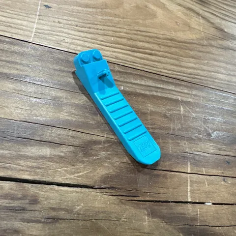 LEGO Parts:  Brick & Axle Separator Tool (Separates Bricks), Teal, Part # 31510
