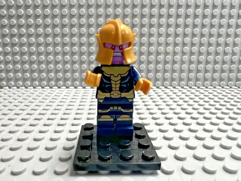 LEGO Marvel Super Heroes Minifigure - Thanos - SH0613 from set 76141