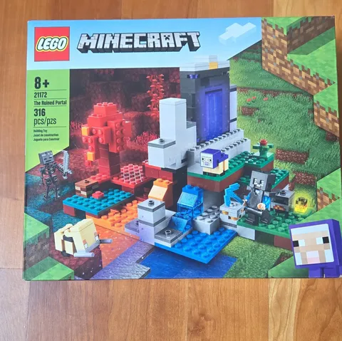LEGO Minecraft 21172 The Ruined Portal 316pcs Box 8+ Complete Set