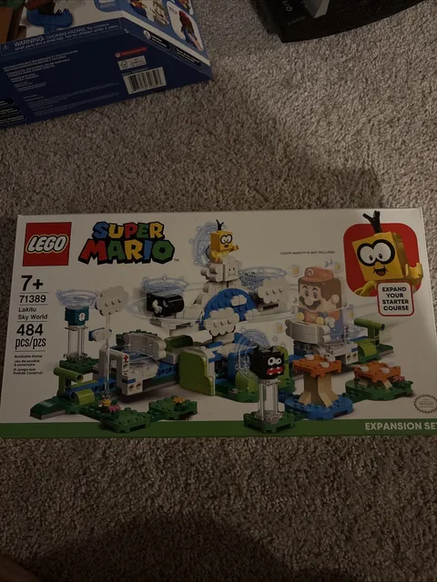 LEGO Super Mario: Lakitu Sky World Expansion Set (71389)