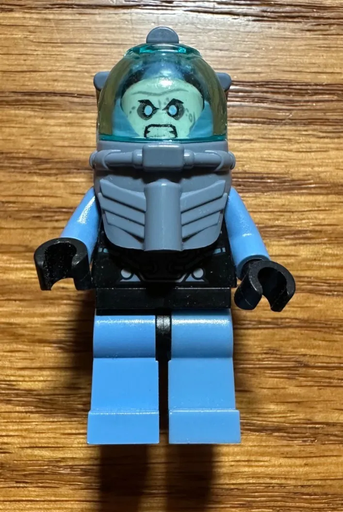 LEGO DC Superheroes MR FREEZE minifigure