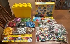 LEGO Storage Brick + LEGO Classic 10698 & 11015 Mixed Lot w/ Box Instructions