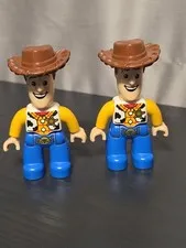 LEGO - WOODY - MINIFIGURE TOY STORY TOY003 (2010) WOODYS ROUNDUP  7594 - NEW