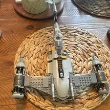 LEGO Madolorian N1 Starship BUILD ONLY