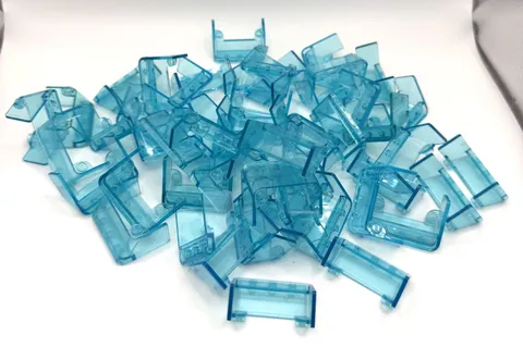 LEGO Large Lot Trans-Light Blue Windscreen #2 inv.613