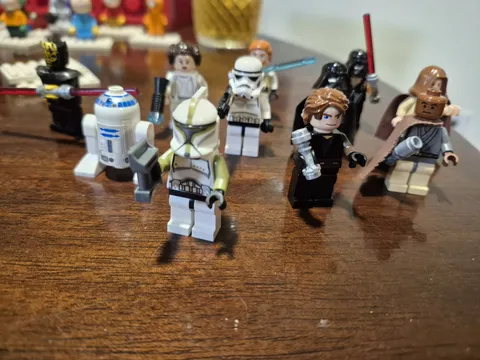 LEGO Star Wars Minifigure Lot - Darth Vader Stormtrooper Leia Obi-Wan Mace Windu