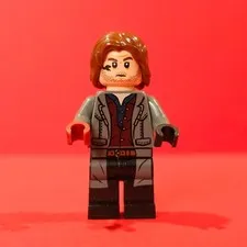LEGO minifigure, Jurassic World, Dominion, jw095, Rainn Delacourt