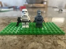 LEGO StarWars Minifigure Lot-Imperial Stormtrooper & Silver Protocol Droid U-3PO