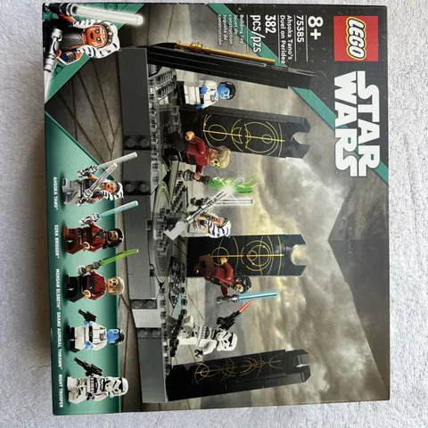 LEGO Starwars: Ahsoka Tano's Duel on Peridea (75385) Building Toy, NIB, Sealed