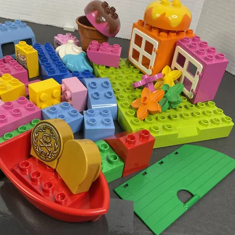 Lego Duplo 55 Piece Lot Train Engineer's Cabin, Spare Parts 1 fig, Duplo Blocks.