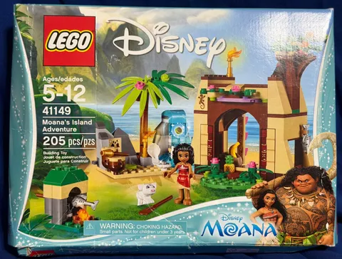 LEGO DISNEY PRINCESS MOANA’S ISLAND ADVENTURE 41149 Retired Sealed but damaged
