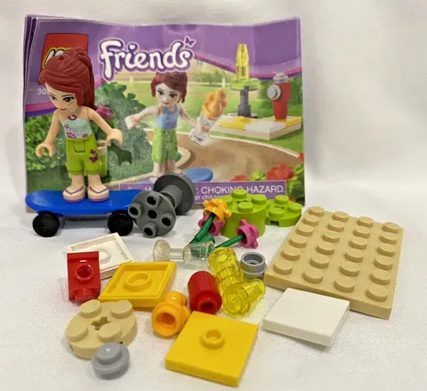 LEGO Friends Mia's Skateboarder Set 30101 Incomplete Extras (No BOX)