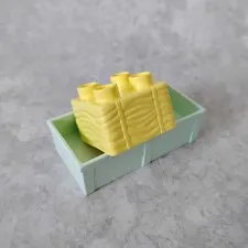 Lego Duplo Animal Feeder + Hay Farm Ranch C2