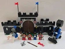 Vintage LEGO Castle Set 6059 Knight's Stronghold Complete Missing 1 Gray Lance