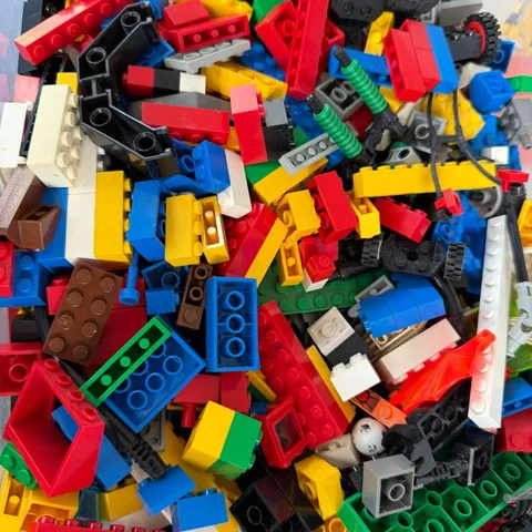 Lego Pieces Lot 3.5lbs Varous City Spiders Classic Arctic Collection Builder
