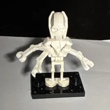 LEGO General Grievous 2005 SW0134 missing cape, lightsaber & arm, damaged arm