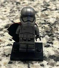 LEGO Minifigure Dark Bluish Gray Helmet w/ Black Cape & Display Stand