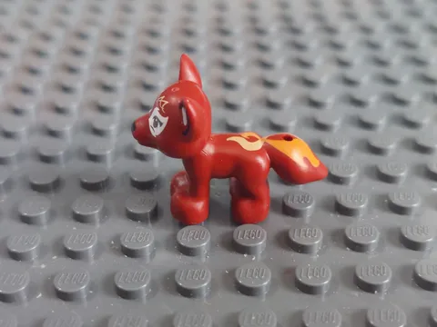Lego 41176 Dark Red Fox with Yellow and White - Used