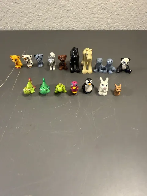 LEGO Animal Figures Lot of 18 Cats Dogs Horses Seals Pandas Frogs Lizards Birds