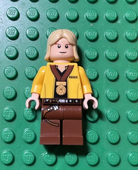 LEGO Luke Skywalker Minifigure Celebration Star Wars sw0257a Lot Retired HTF