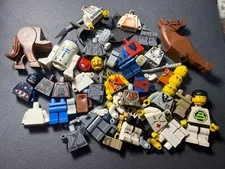 REAL LEGO DAMAGED Minifigure Parts Includes Lord Of The Rings Star Wars…￼