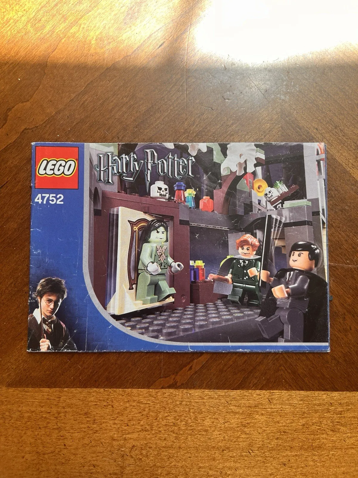 LEGO Harry Potter 4752 Professor Lupin’s Classroom Instruction Manual