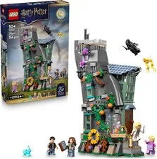 LEGO 76467 Harry Potter House of the Moon Lovegood
