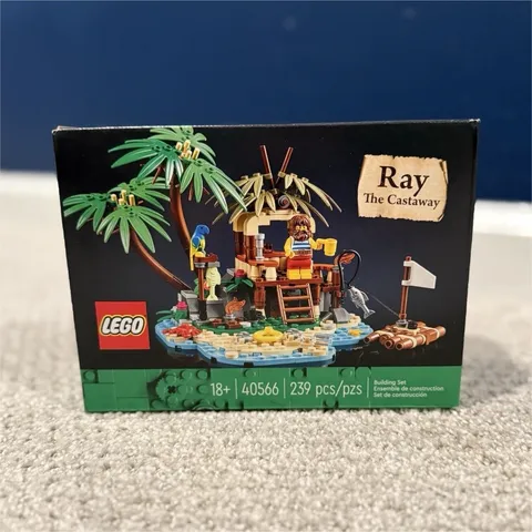LEGO 40566  Ray the Castaway RETIRED GWP. Factory sealed. 