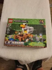 LEGO MINECRAFT The Chicken Coop 21140 NEW AND   FACTORY SEALED!!