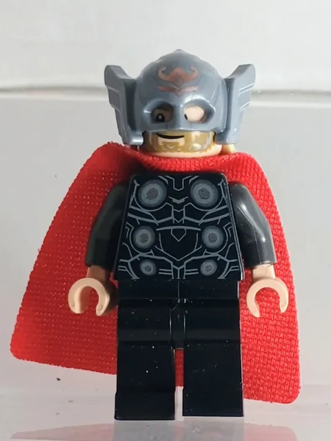 Lego Super Heroes Mighty Thor (Jane Foster) Minifigure sh0815