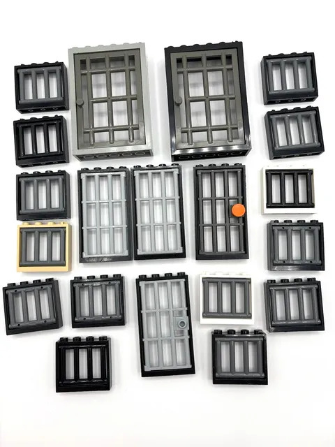 LEGO Bulk lot of 20 Castle Jail Doors Windows frames city town building police