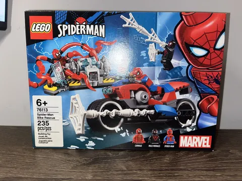 LEGO Super Heroes: Spider-Man Bike Rescue (76113) Factory Sealed Retired Rare