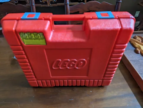 1985 LEGO Red Plastic Storage Carrying Case Briefcase Snap Lid Vintage W/ Legos